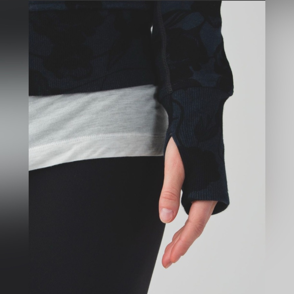 Lululemon Scuba Floral Hoodie Sz 4 NEW - Picture 6 of 7